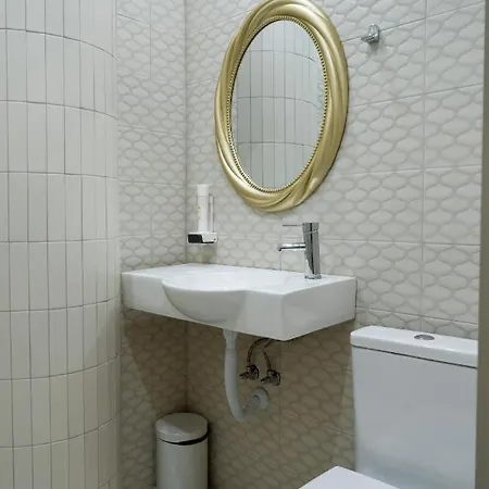 Отель Petrich 2*